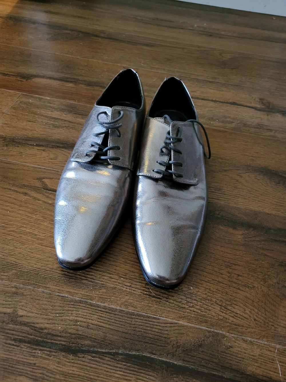 Zara Oxford  Women Metallic Silver Dress Shoes - Lace-Up. Size 40(9)